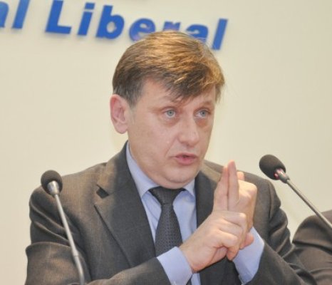 Antonescu doarme cât vrea, se scoală când vrea şi e liniştit